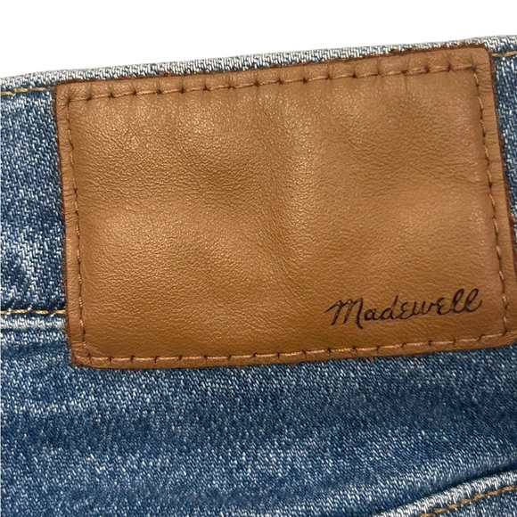Madewell Women’s 9” Mid Rise Skinny Crop Button Fly Jeans - Picture 3 of 12